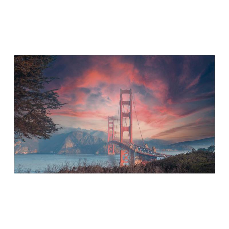 Fototapeta Beautiful View Of Golden Gate Bridge In Background Of Mountains During Sunset