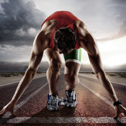 Fototapeta Sportowiec Przygotowywujący Się Do Startu