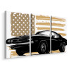 Obraz Wieloczęściowy Amerykański Muscle Car Na Tle Flagi Usa