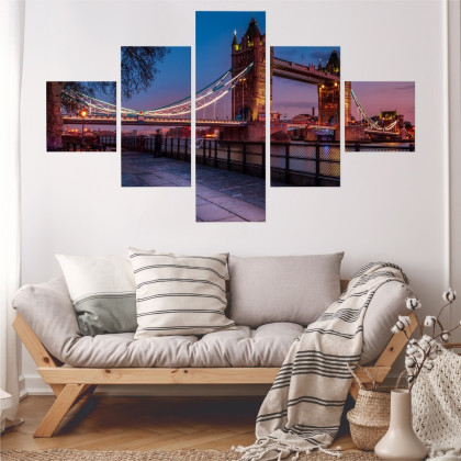 Obraz Wieloczęściowy Tower Bridge W Londynie O Zachodzie Słońca