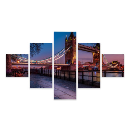Obraz Wieloczęściowy Tower Bridge W Londynie O Zachodzie Słońca