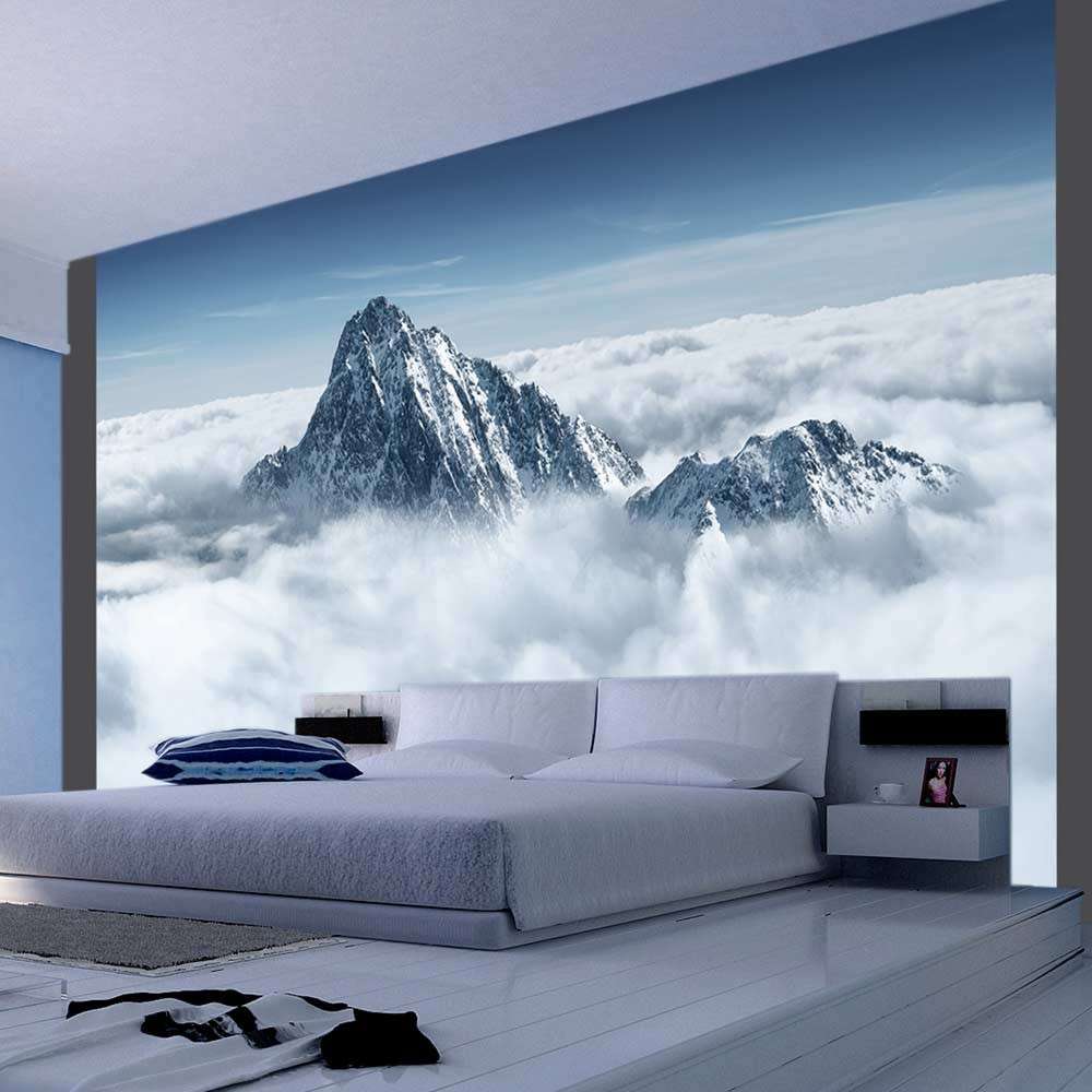 Fototapeta  Górski szczyt w chmurach